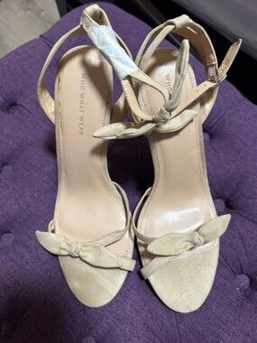 Who What Wear Beige Knot Front Ankle Tie Heels